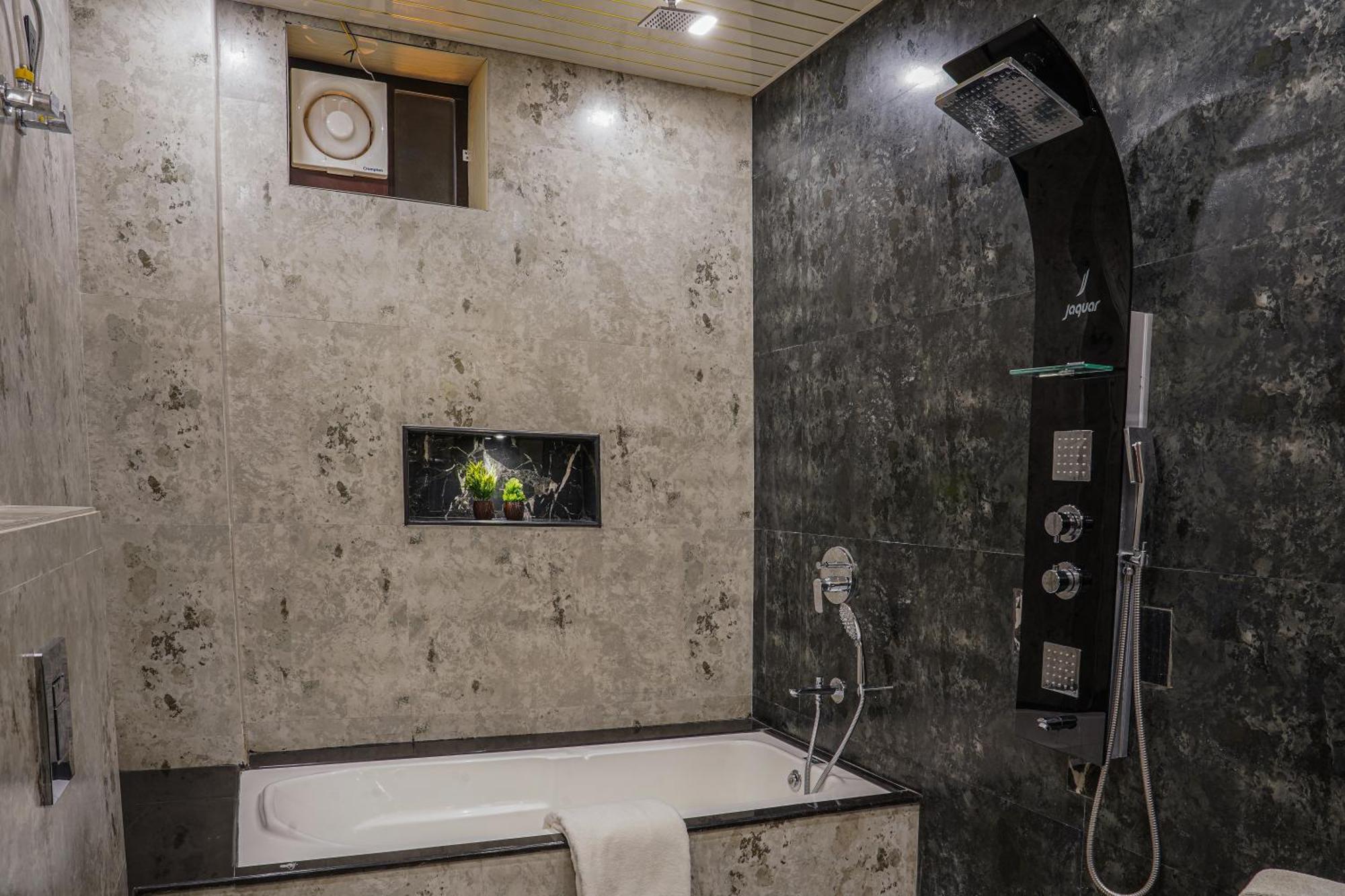 Hotel Pushkar Legacy מראה חיצוני תמונה