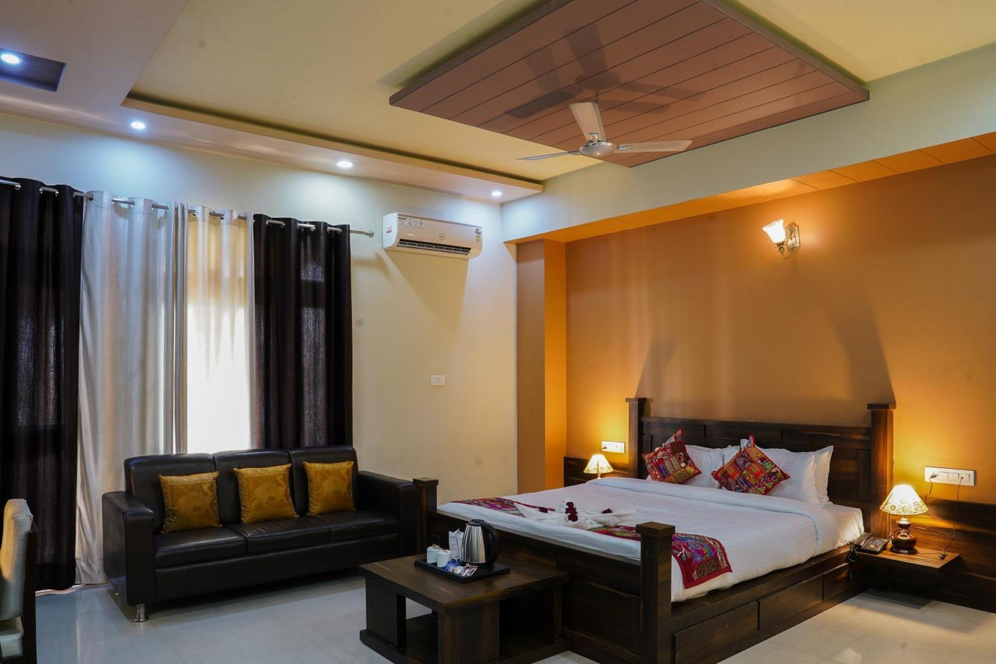 Hotel Pushkar Legacy מראה חיצוני תמונה