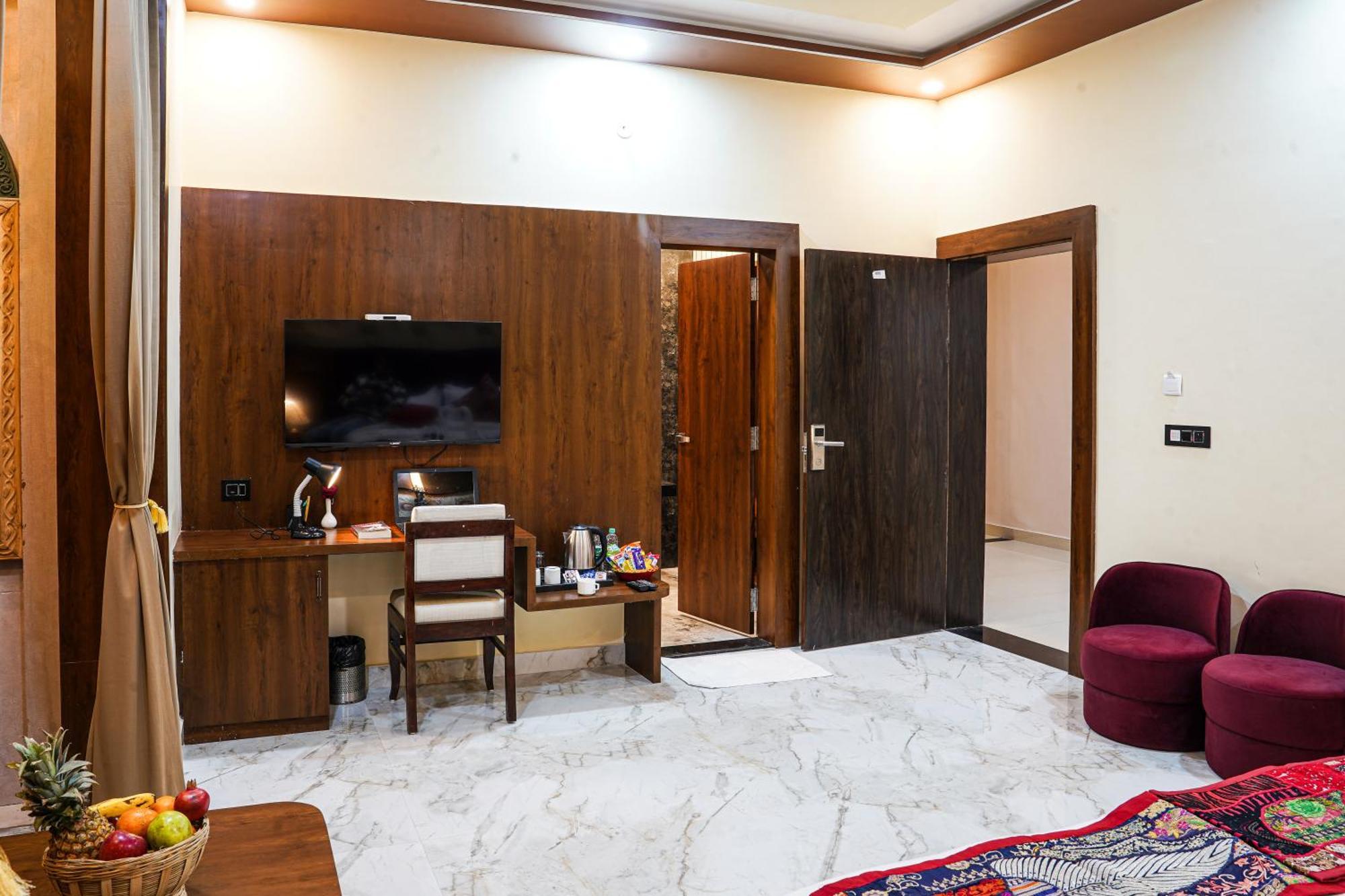 Hotel Pushkar Legacy מראה חיצוני תמונה