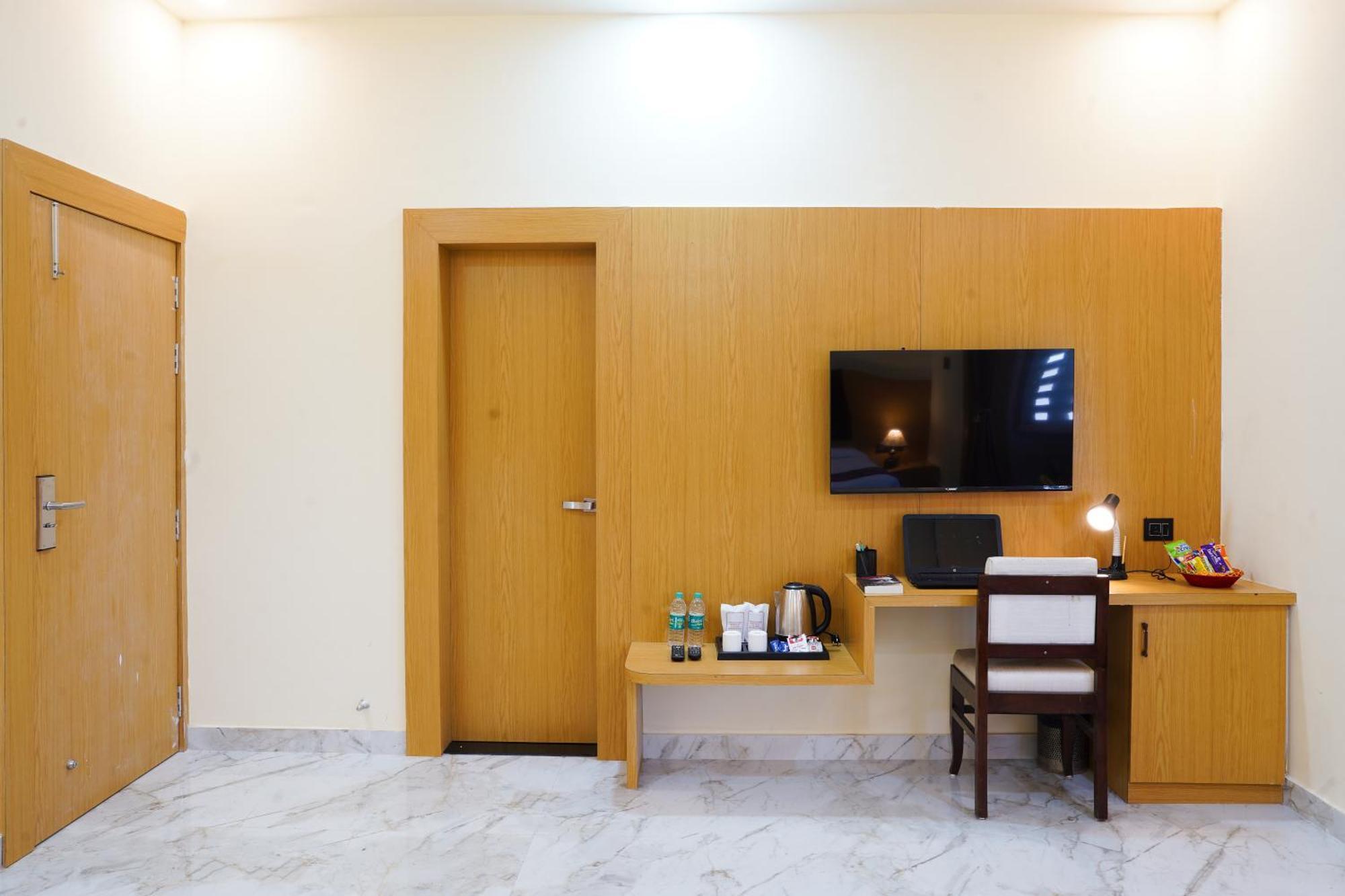 Hotel Pushkar Legacy מראה חיצוני תמונה