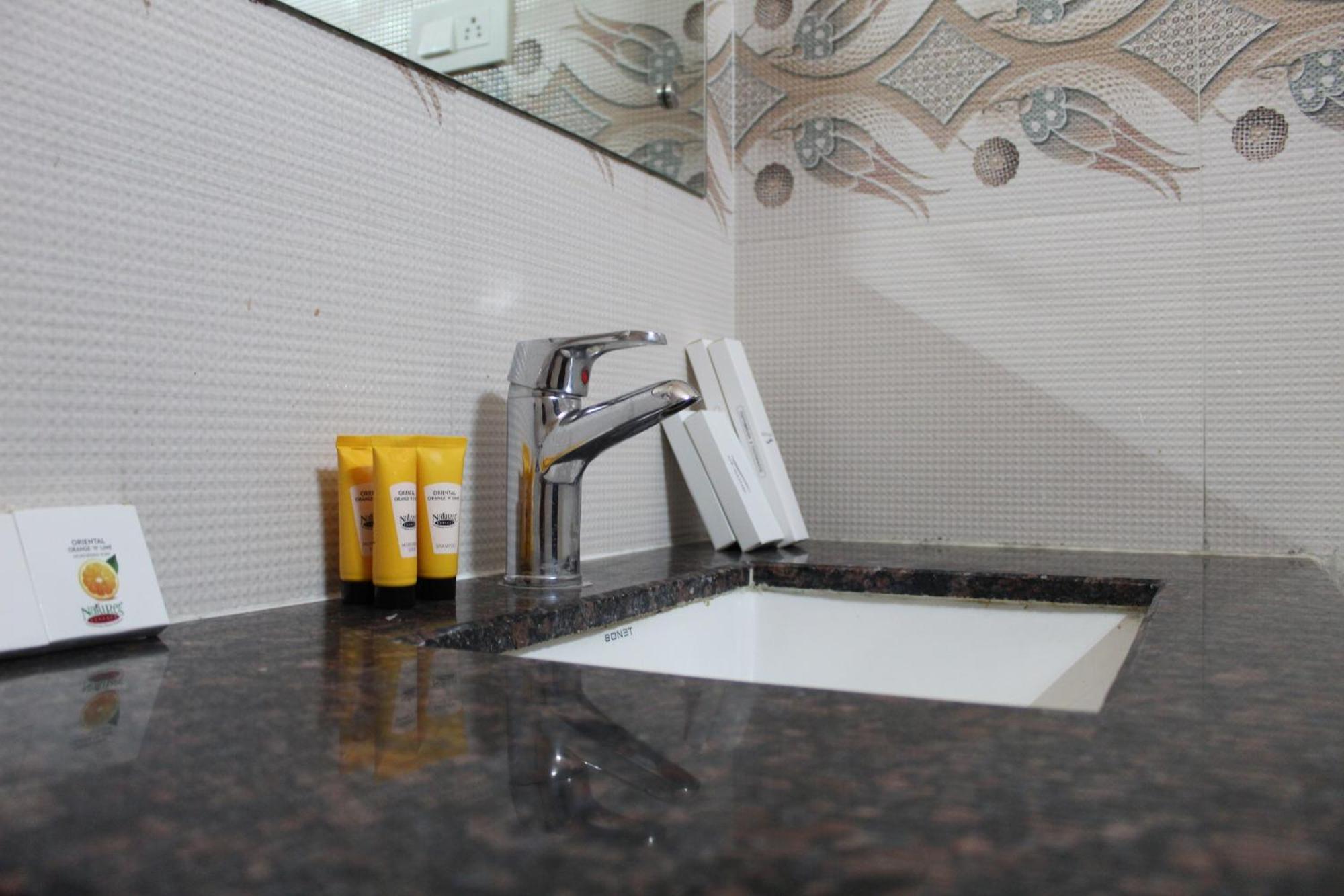 Hotel Pushkar Legacy מראה חיצוני תמונה
