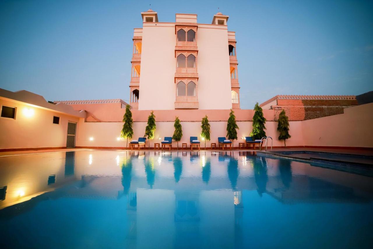 Hotel Pushkar Legacy מראה חיצוני תמונה