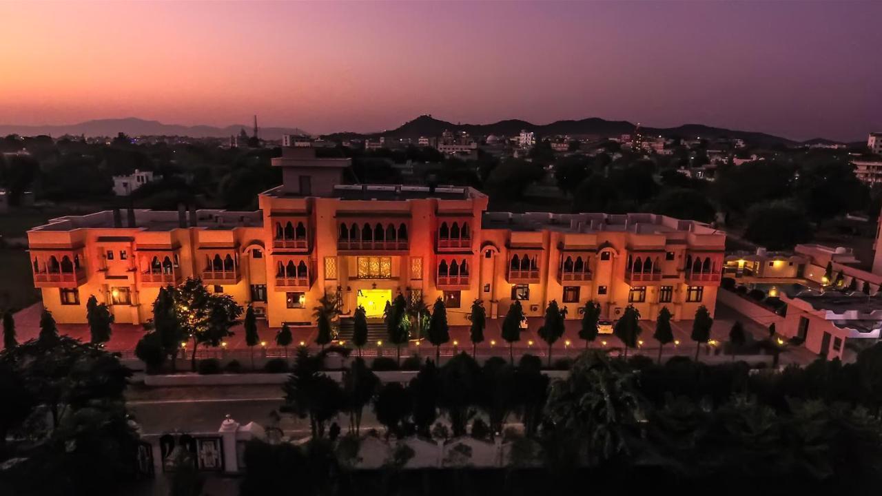 Hotel Pushkar Legacy מראה חיצוני תמונה