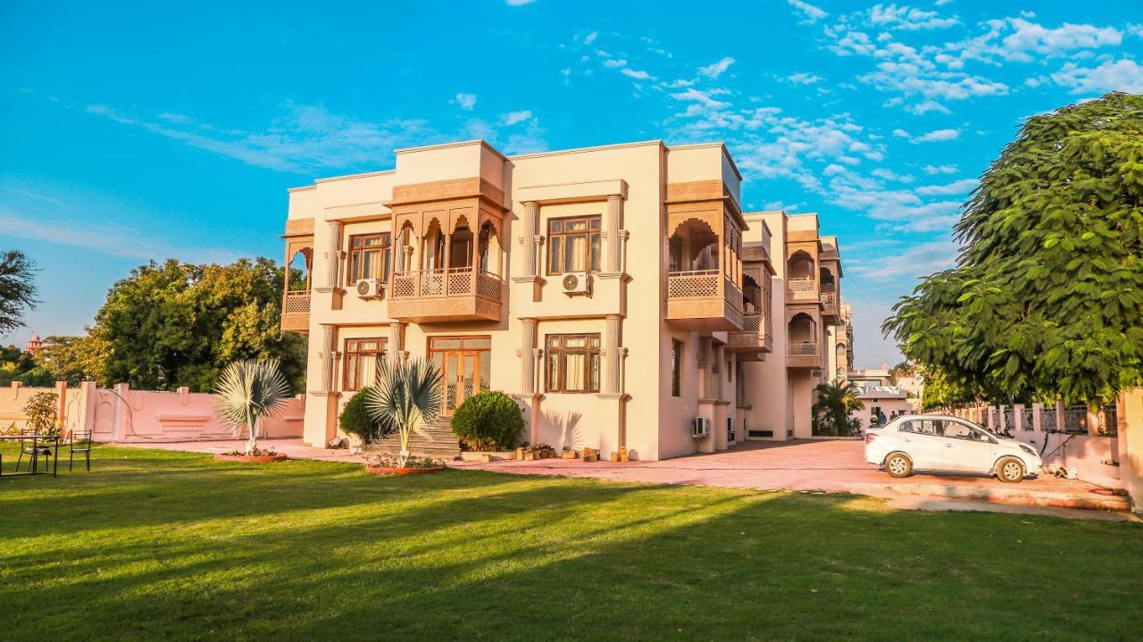 Hotel Pushkar Legacy מראה חיצוני תמונה