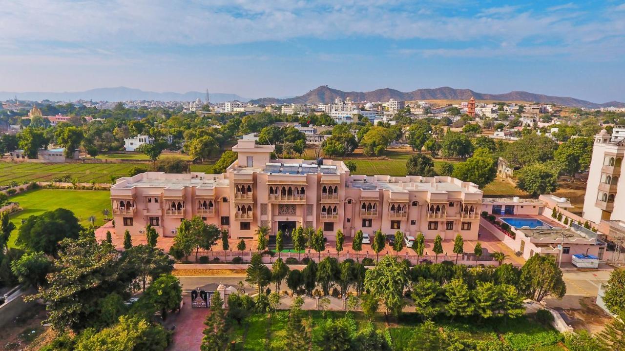 Hotel Pushkar Legacy מראה חיצוני תמונה